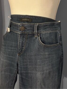 Ann Taylor Women’s Dark Wash Straight Slim Boyfriend Style Jeans